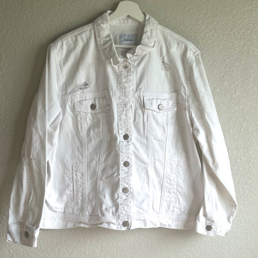 NWOT Old Navy Distressed White Jean Jacket